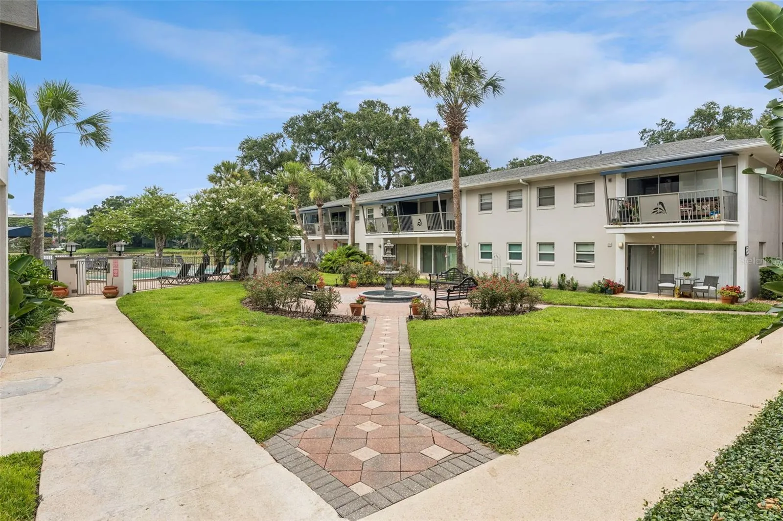 1100 DELANEY AVE #F500, photo 37