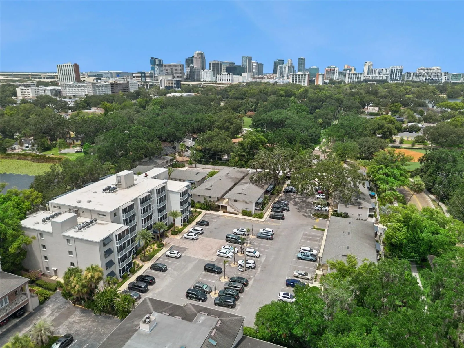 1100 DELANEY AVE #F500, photo 45