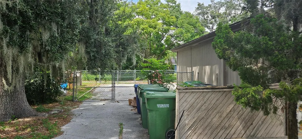 229 AVENUE K SE, photo 18