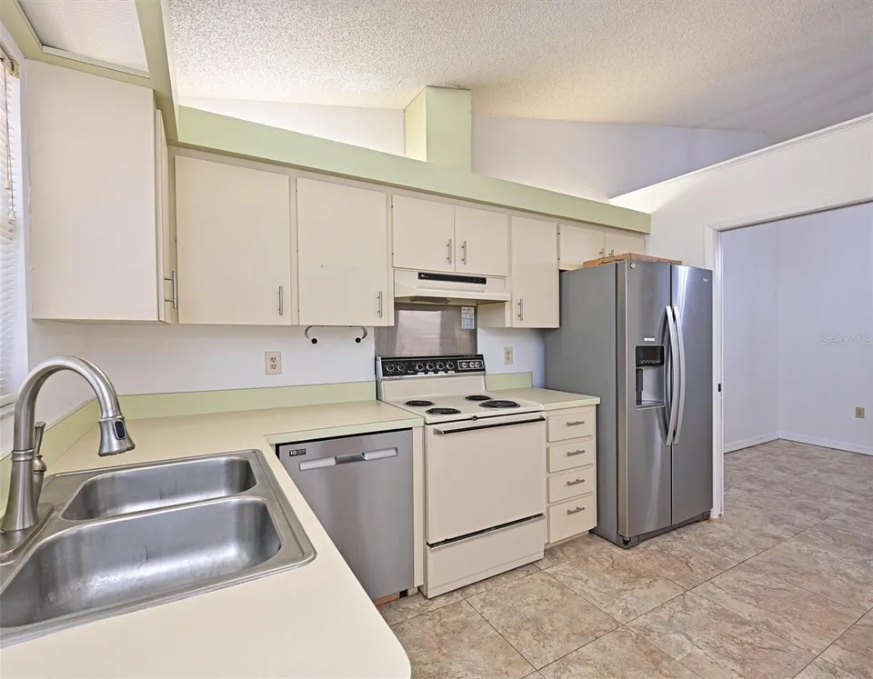5506 37TH ST E #4, photo 13