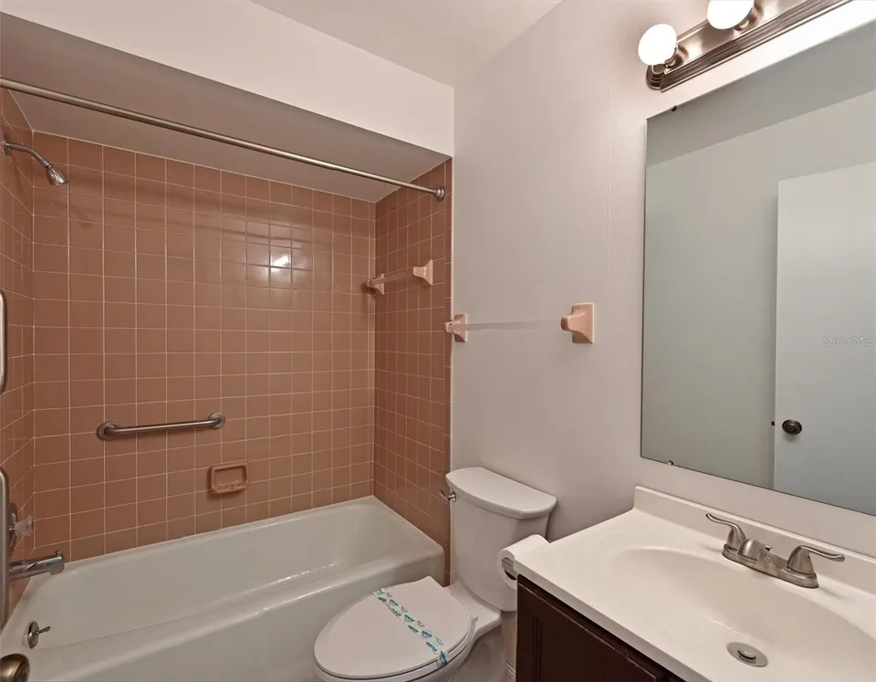 5506 37TH ST E #4, photo 17