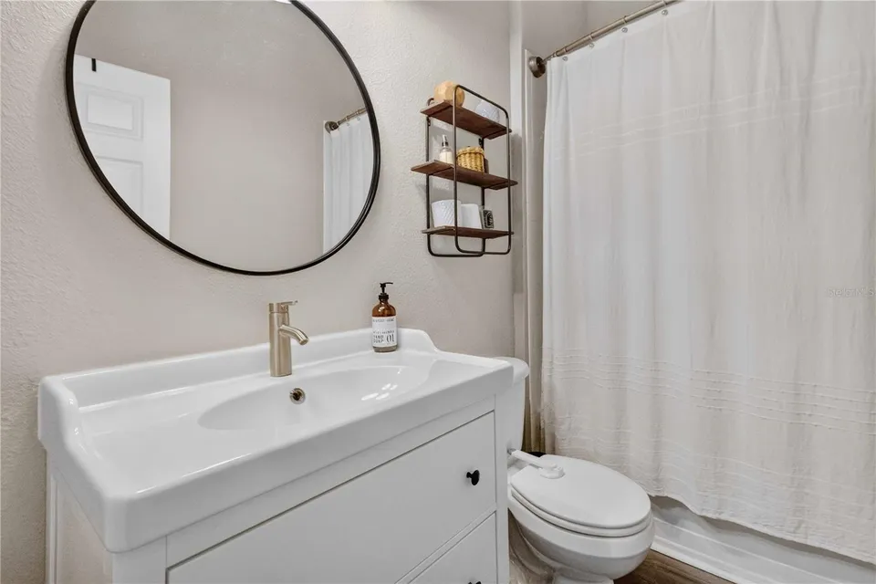 11326 LAUREL BROOK CT, photo 10
