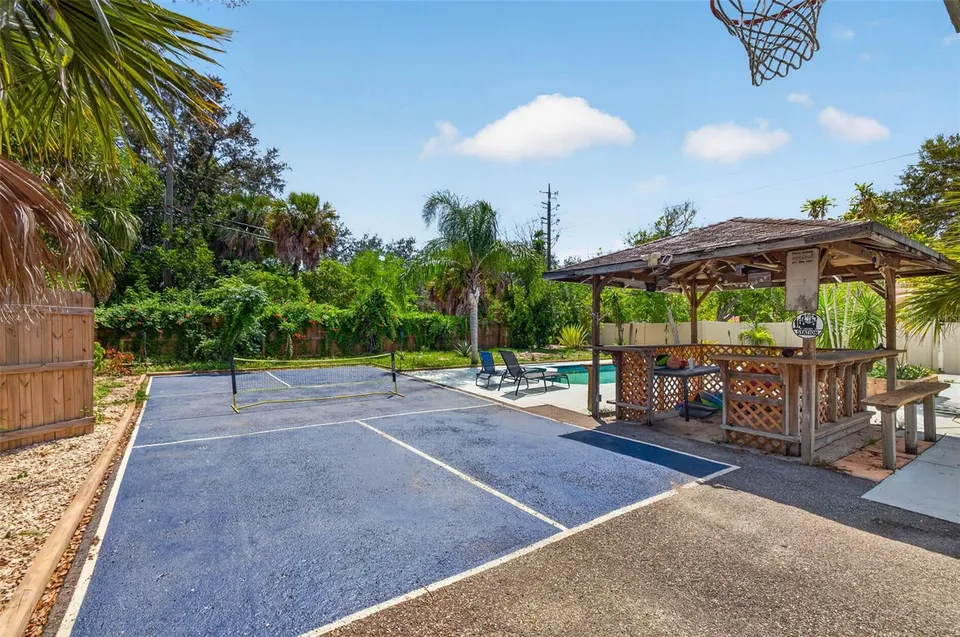166 PINELLAS WAY N, photo 3