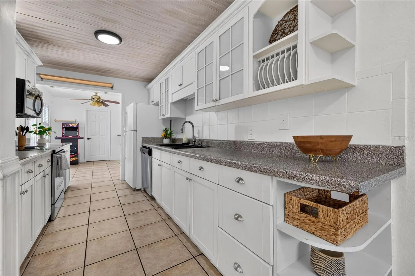 166 PINELLAS WAY N, photo 10