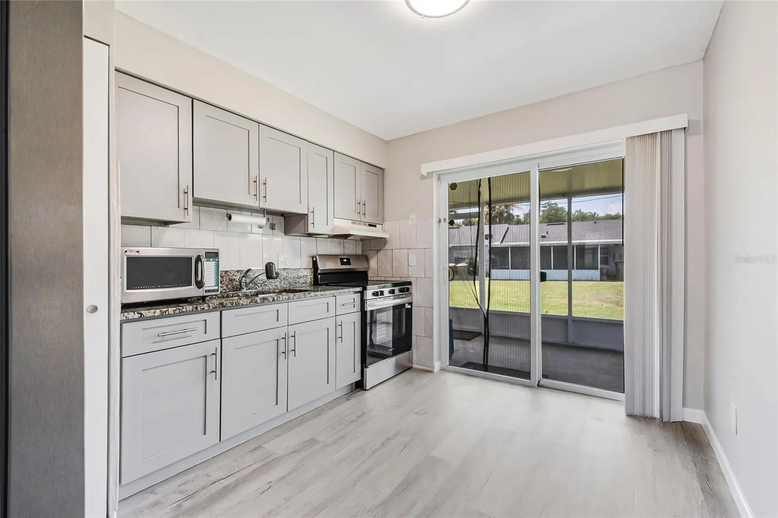 106 LAKE VILLA WAY, photo 6
