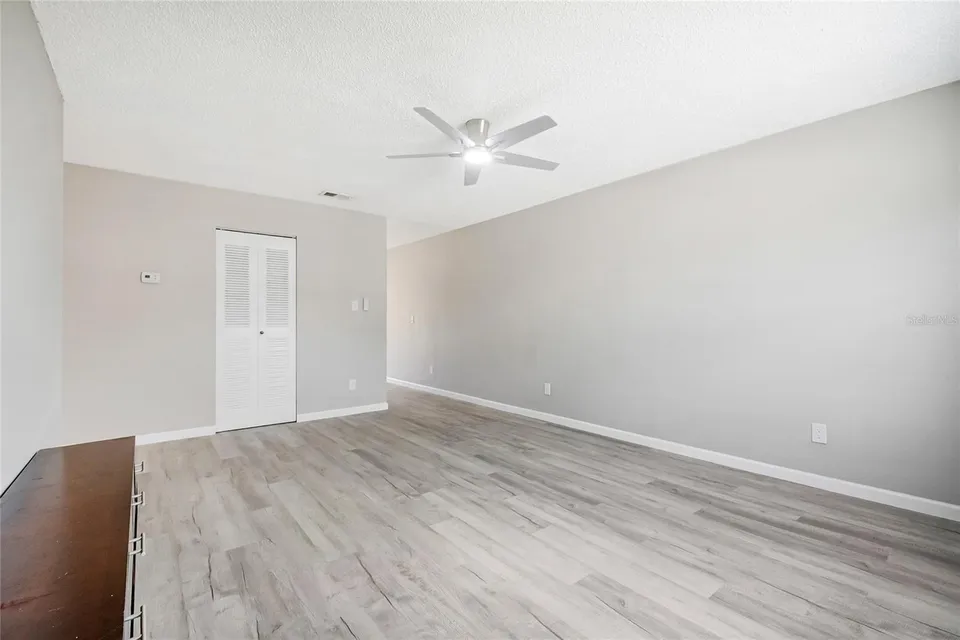 106 LAKE VILLA WAY, photo 9