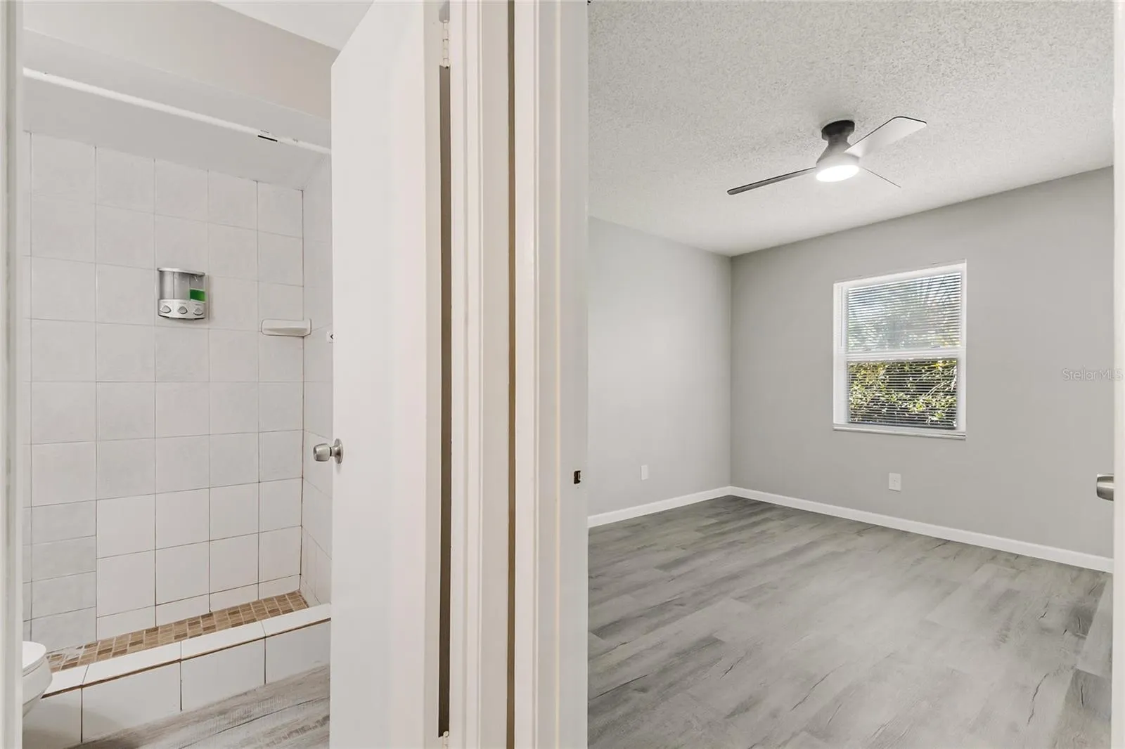 106 LAKE VILLA WAY, photo 12