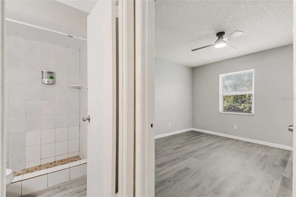 106 LAKE VILLA WAY, photo 12