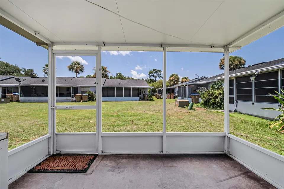 106 LAKE VILLA WAY, photo 22