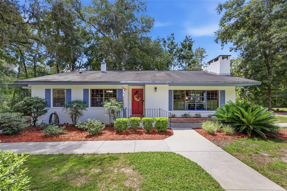 2817 NW 31ST AVE, photo 1
