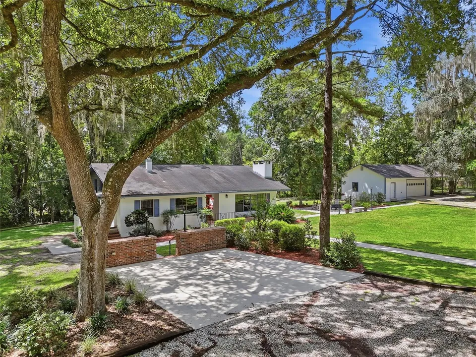 2817 NW 31ST AVE, photo 2