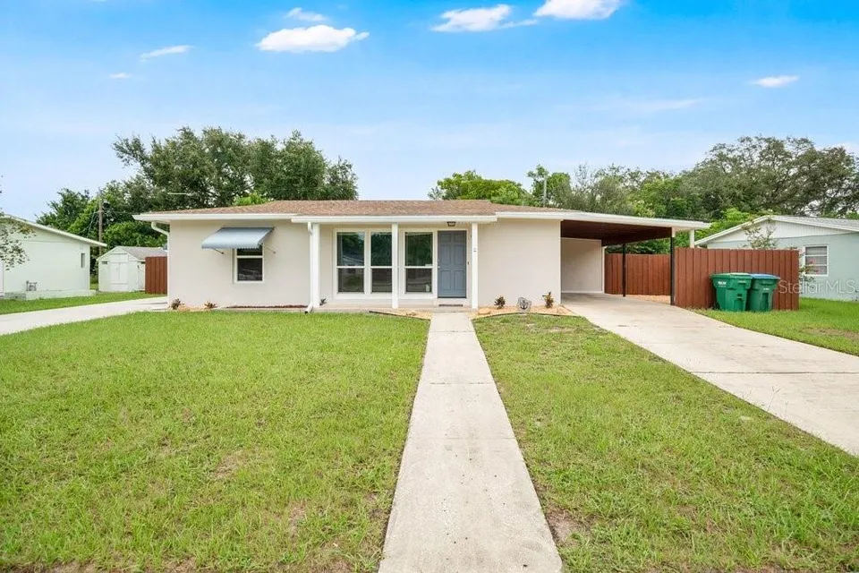 1109 COBBLESTONE AVE, photo 1