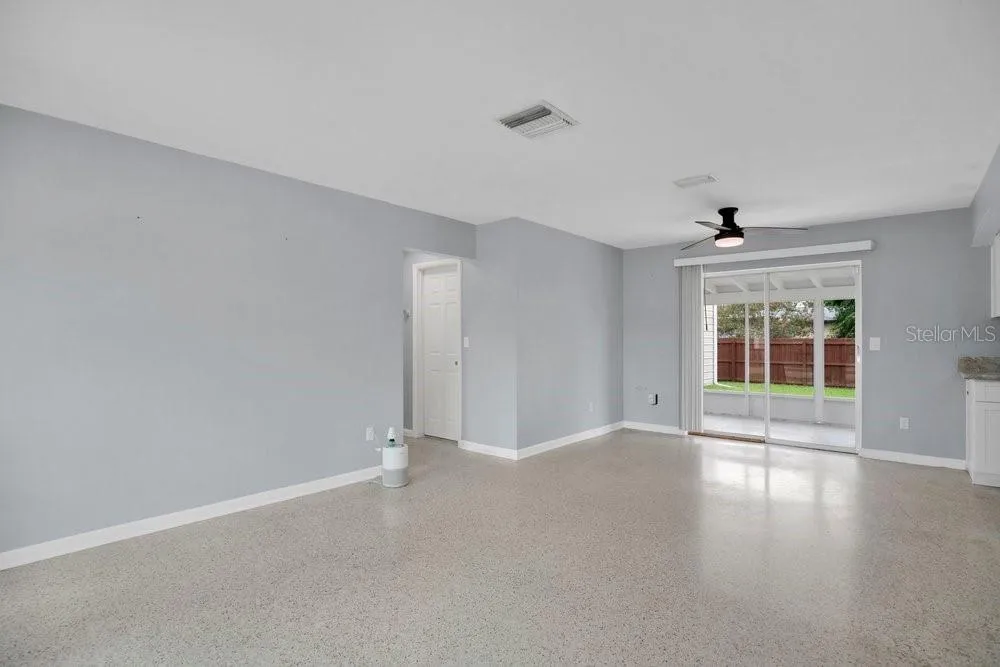 1109 COBBLESTONE AVE, photo 12