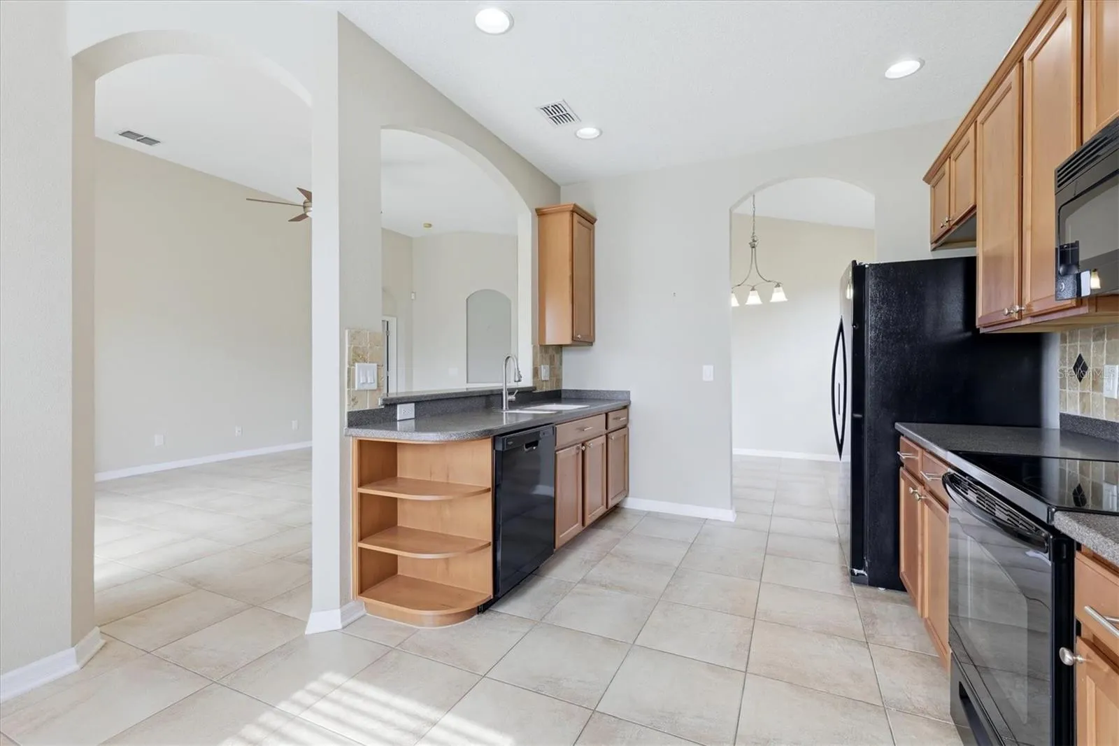 7117 50TH AVENUE CIR E, photo 17