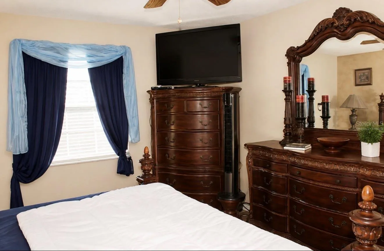 7717 MITCHELL RANCH RD, photo 9