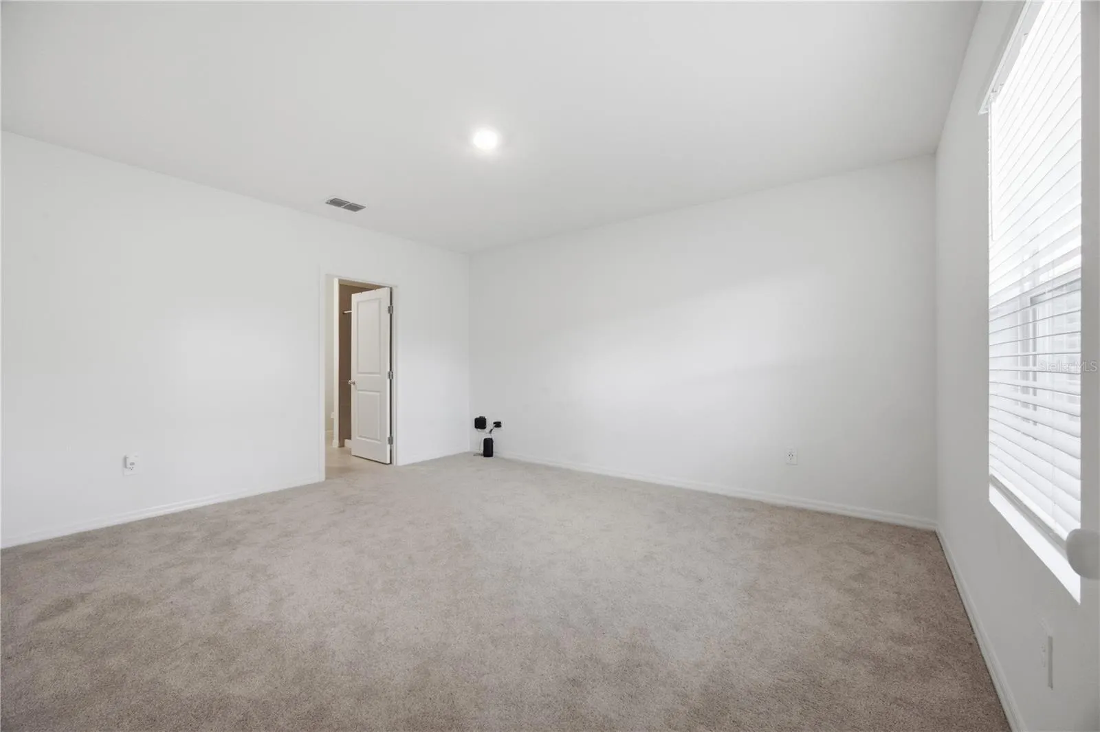 641 BALD CYPRESS DR, photo 12