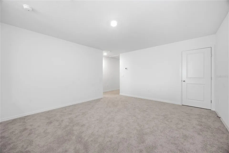 641 BALD CYPRESS DR, photo 17