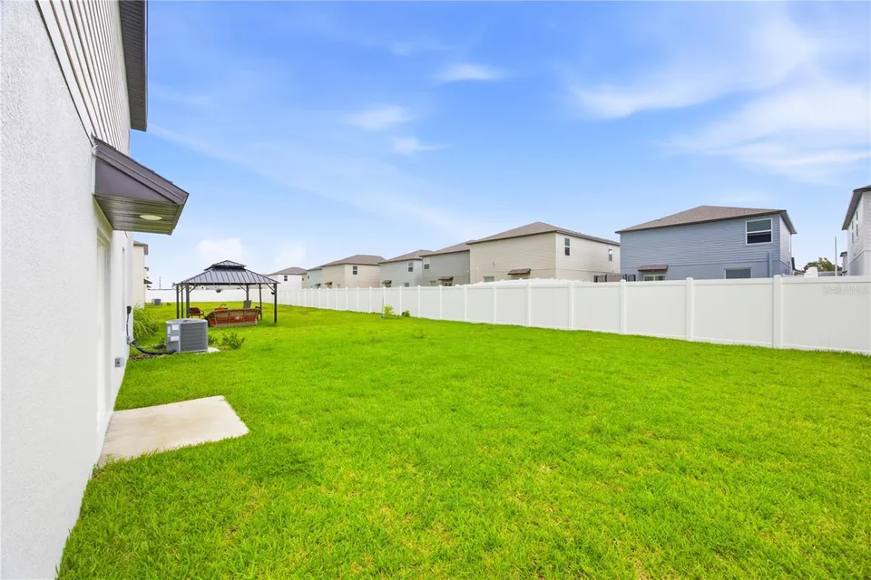 641 BALD CYPRESS DR, photo 25