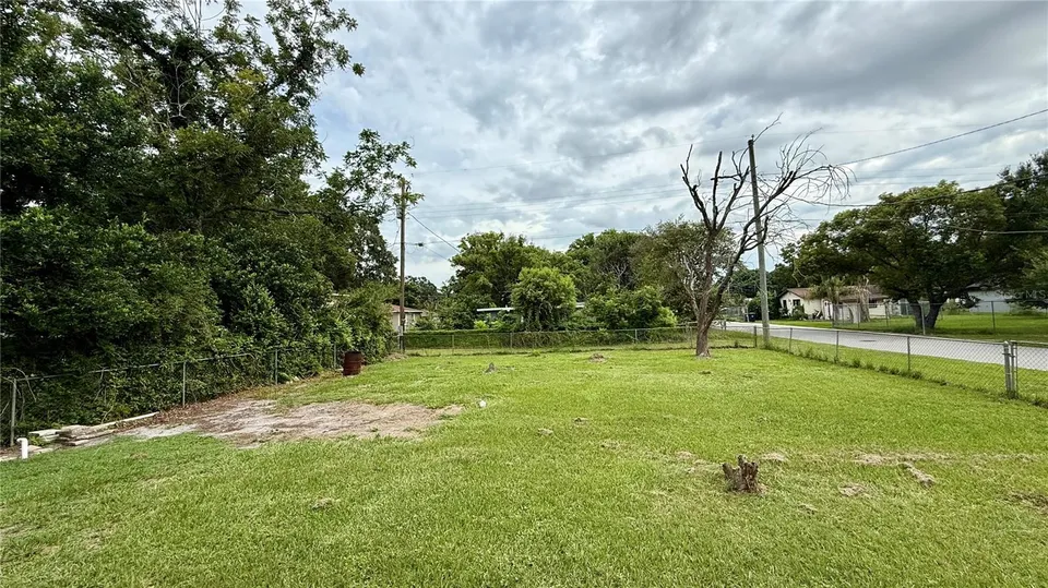 202 E POLK ST, photo 11