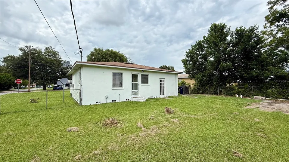 202 E POLK ST, photo 12