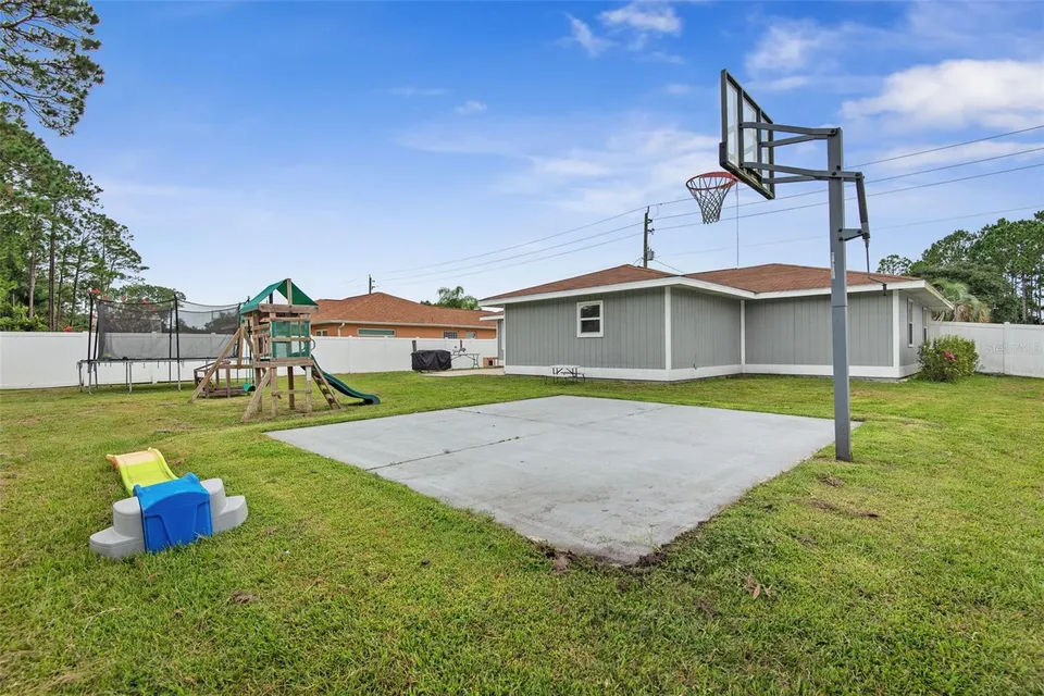 107 BURROUGHS DR, photo 34