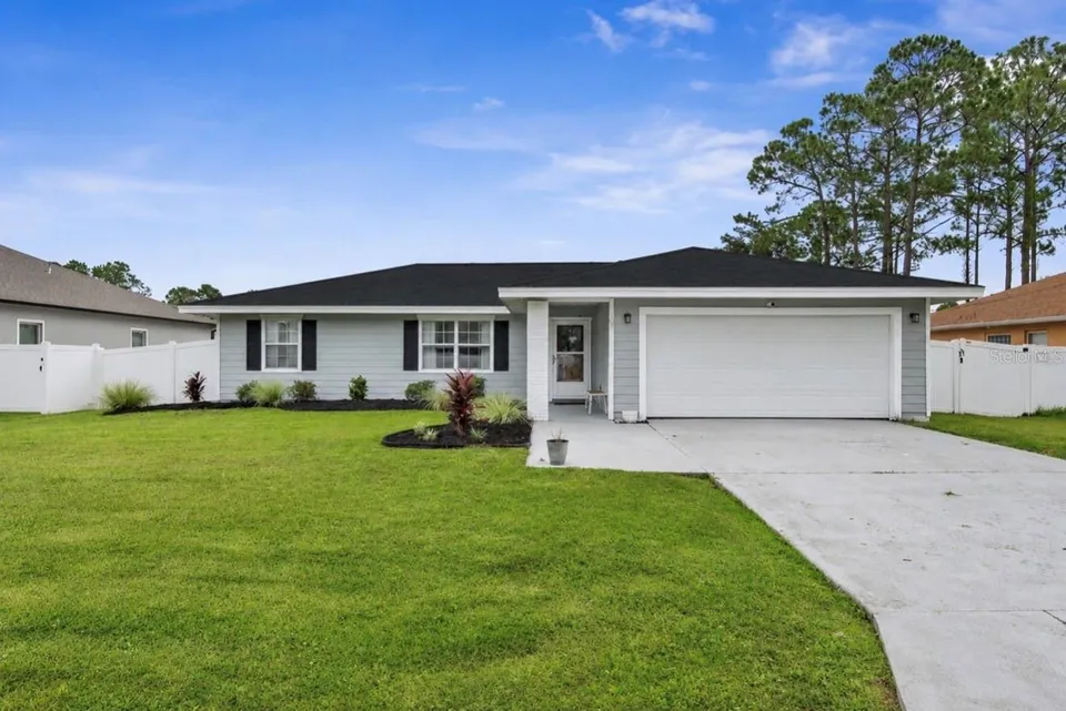 107 BURROUGHS DR, photo 1