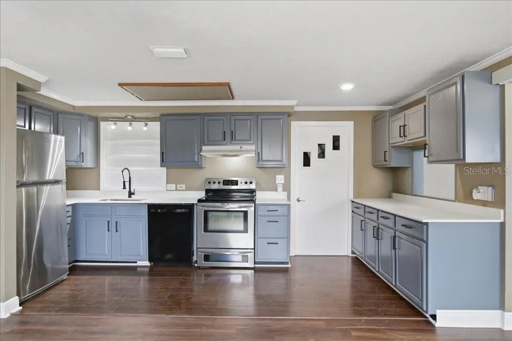 171 STANLEY BELL DR, photo 11