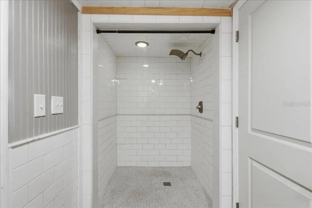 171 STANLEY BELL DR, photo 20