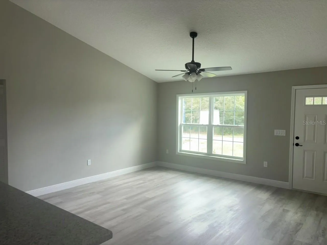 651 W BANCROFT DR, photo 8