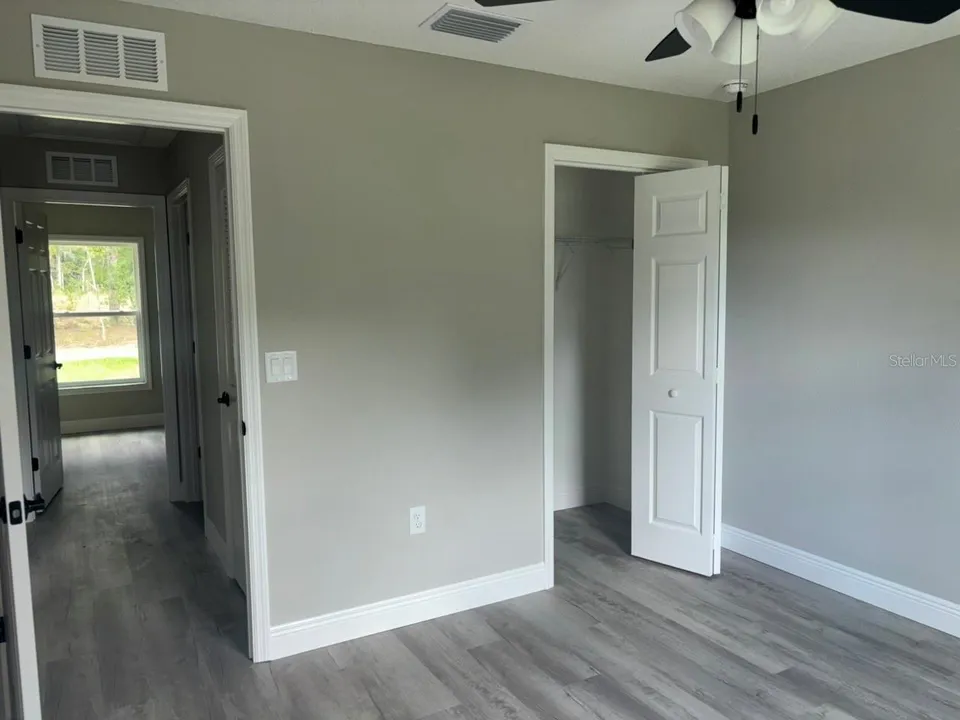 651 W BANCROFT DR, photo 30