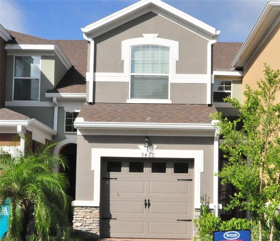 9460 STRONGBARK LN, photo 1