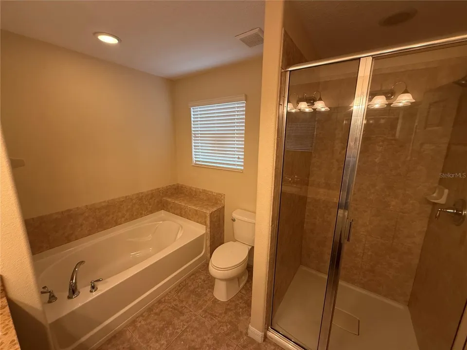 9460 STRONGBARK LN, photo 9
