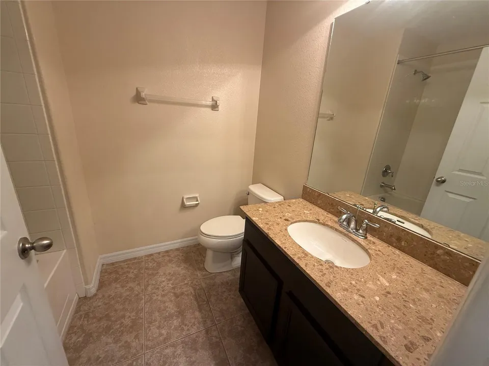 9460 STRONGBARK LN, photo 10