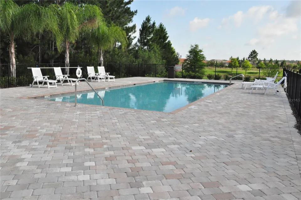9460 STRONGBARK LN, photo 16
