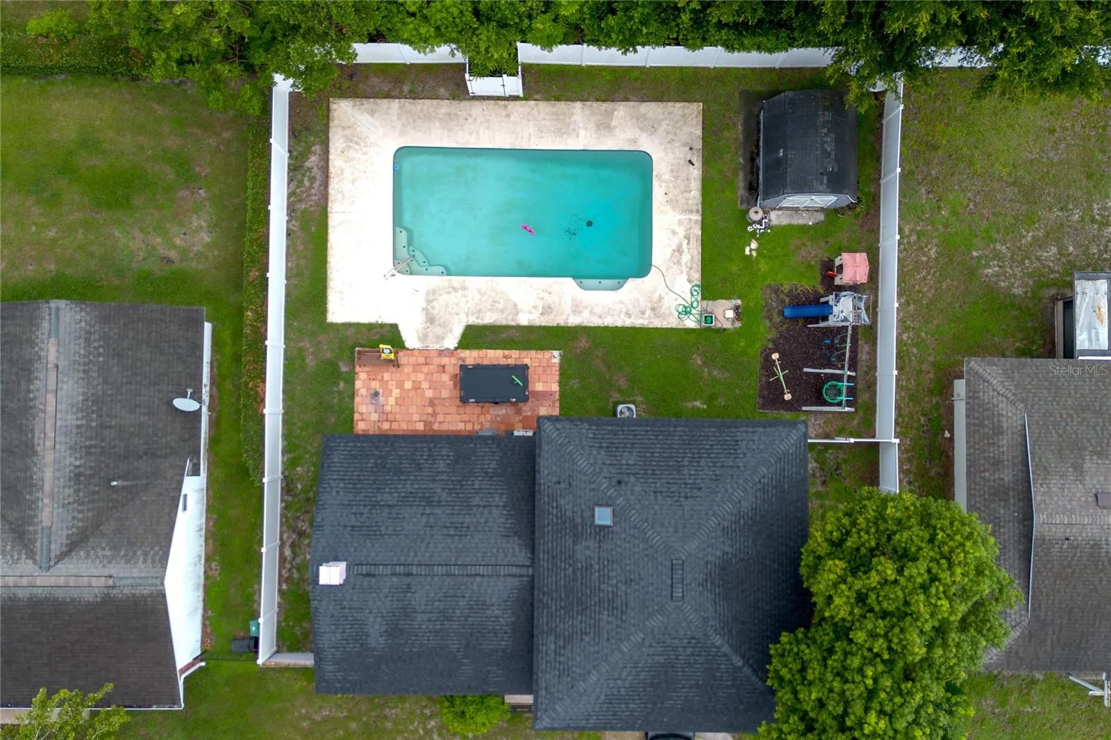 103 CASHEW CT, photo 3