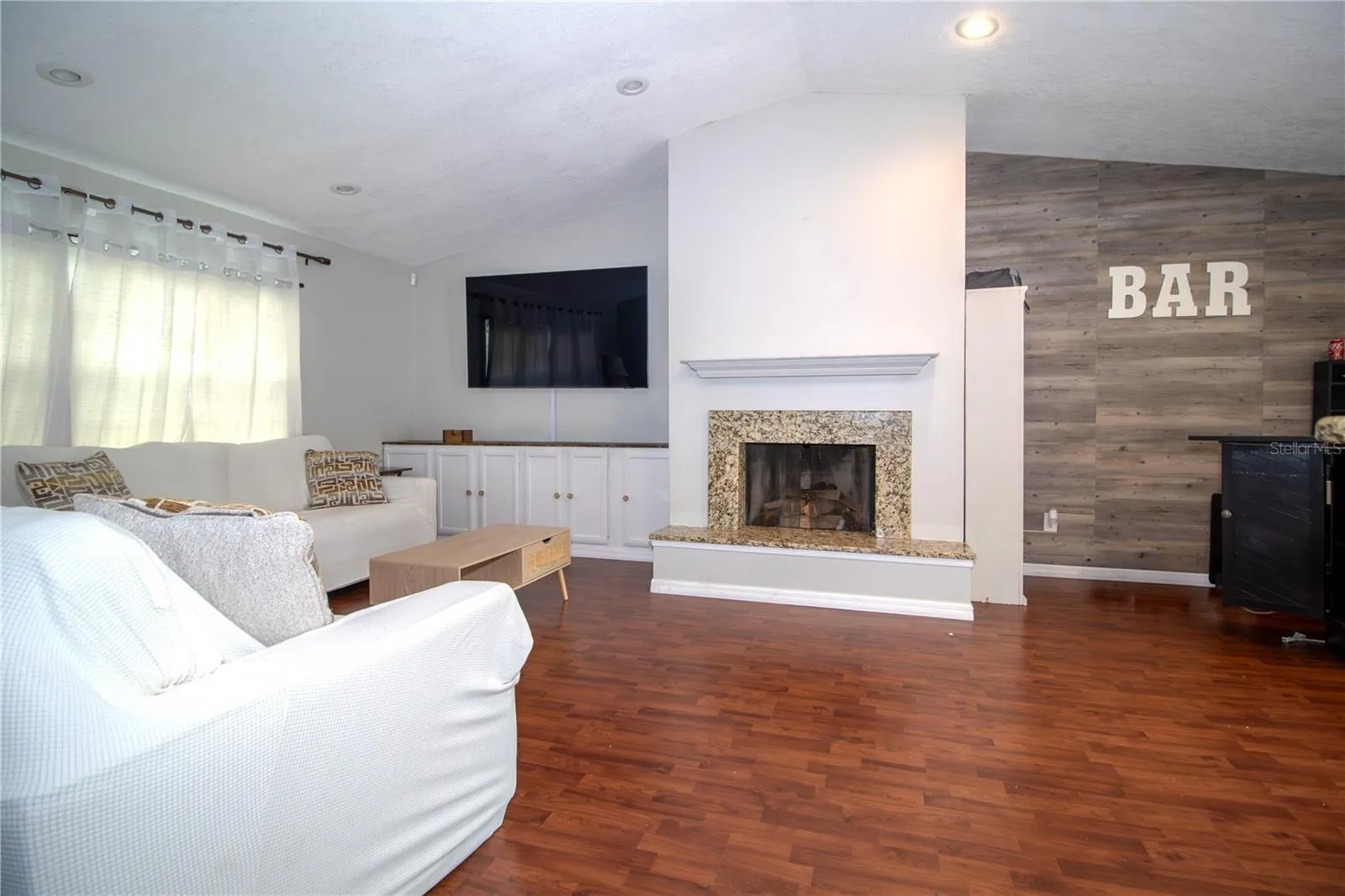 103 CASHEW CT, photo 13