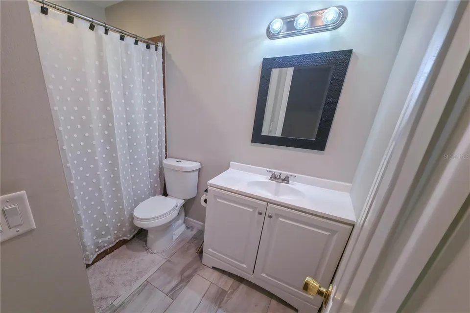 103 CASHEW CT, photo 15