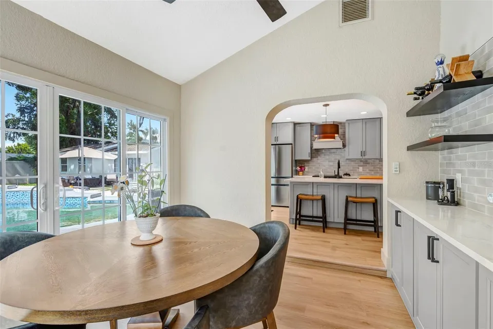 3819 W SAN MIGUEL ST, photo 27