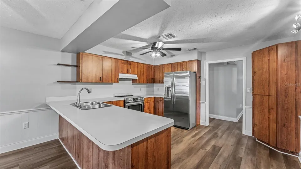 5195 OAKWOOD TRL, photo 9