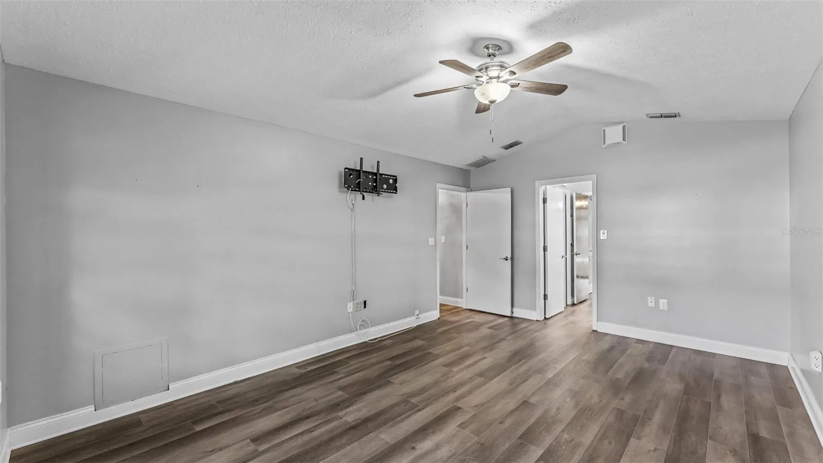 5195 OAKWOOD TRL, photo 24