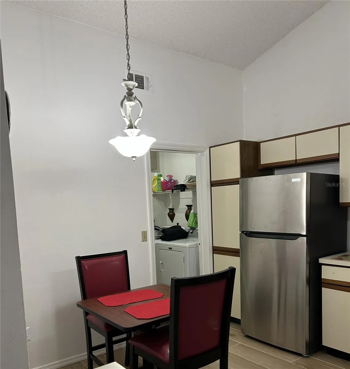 112 LAKEPOINTE CIR, photo 10