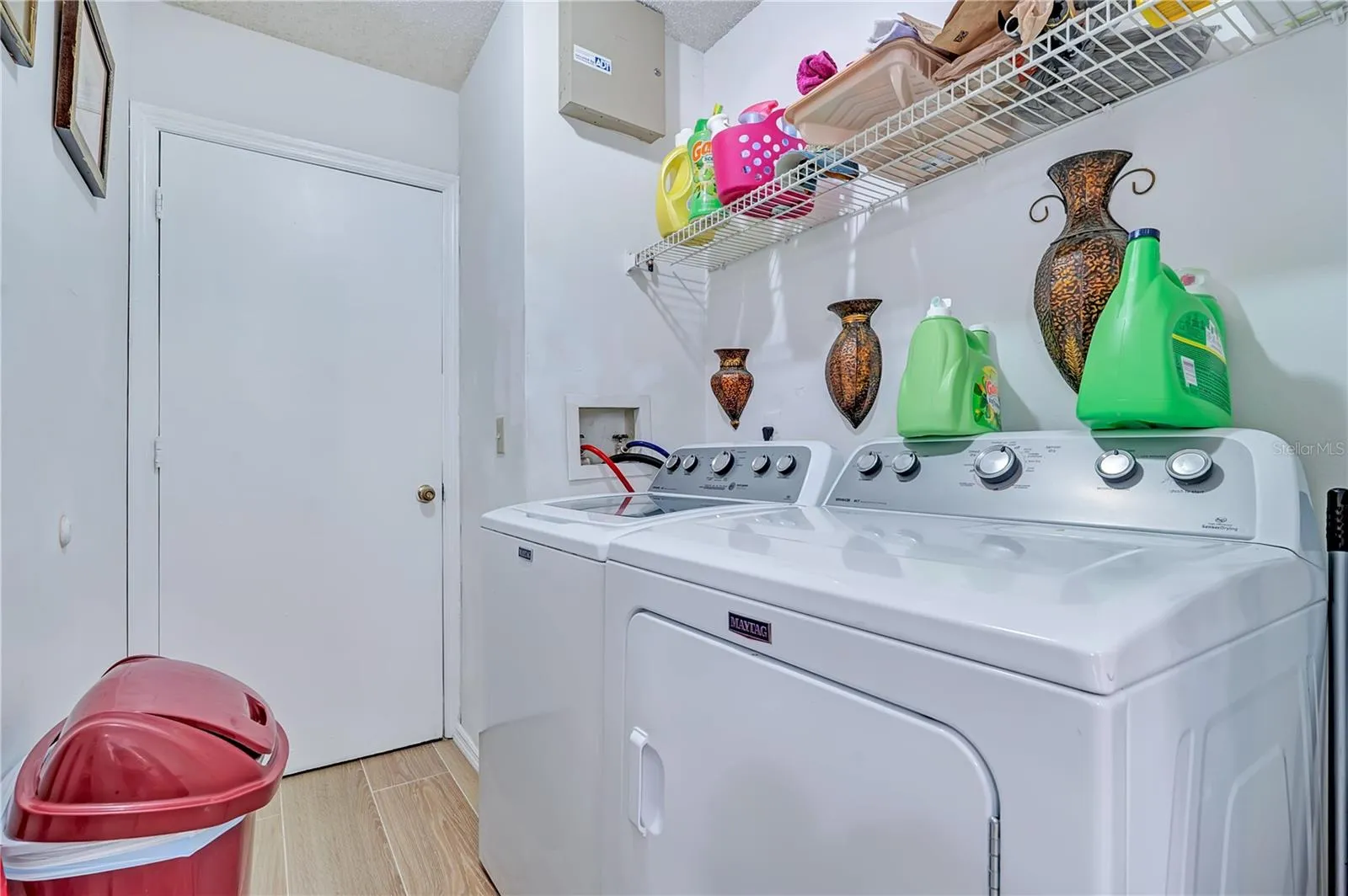 112 LAKEPOINTE CIR, photo 18