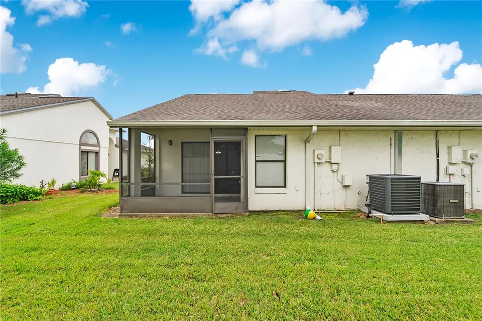 112 LAKEPOINTE CIR, photo 21
