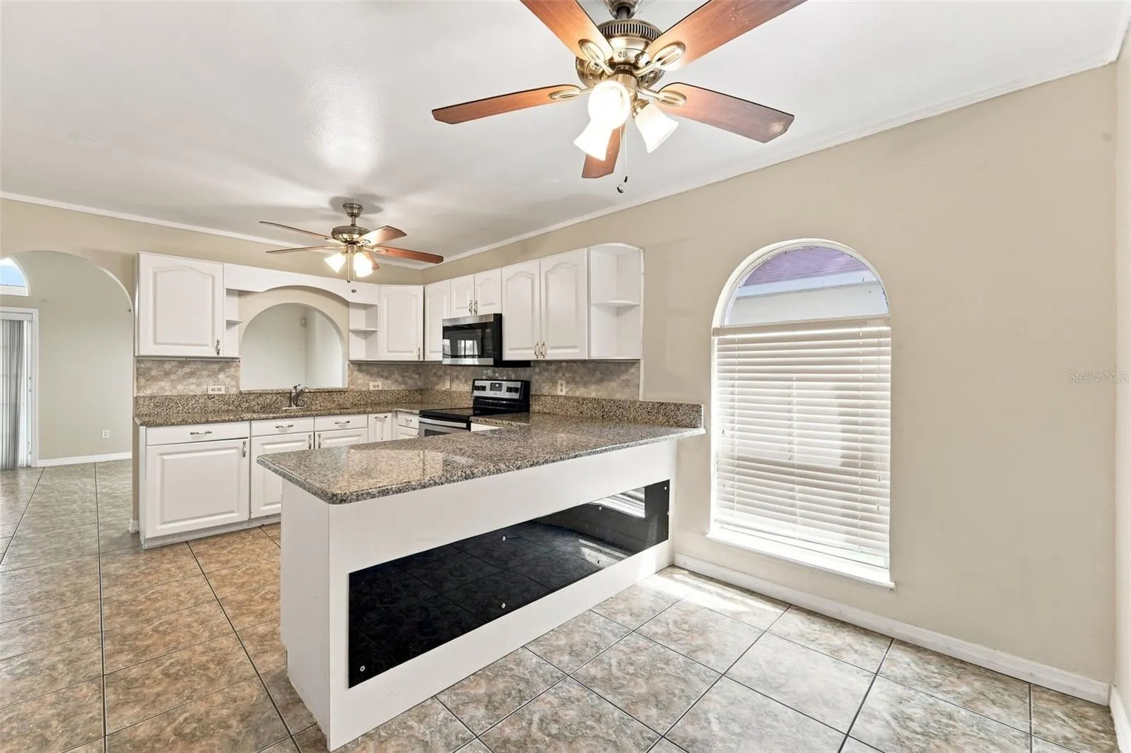 2411 PARSONS POND CIR, photo 8