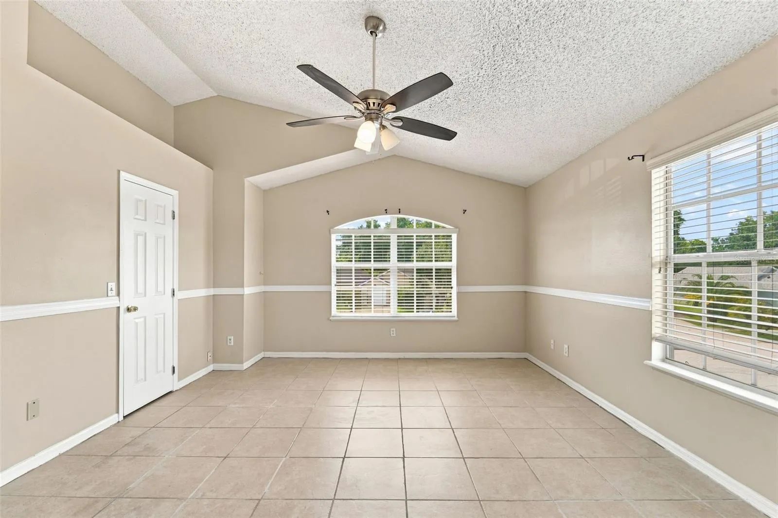 2411 PARSONS POND CIR, photo 18