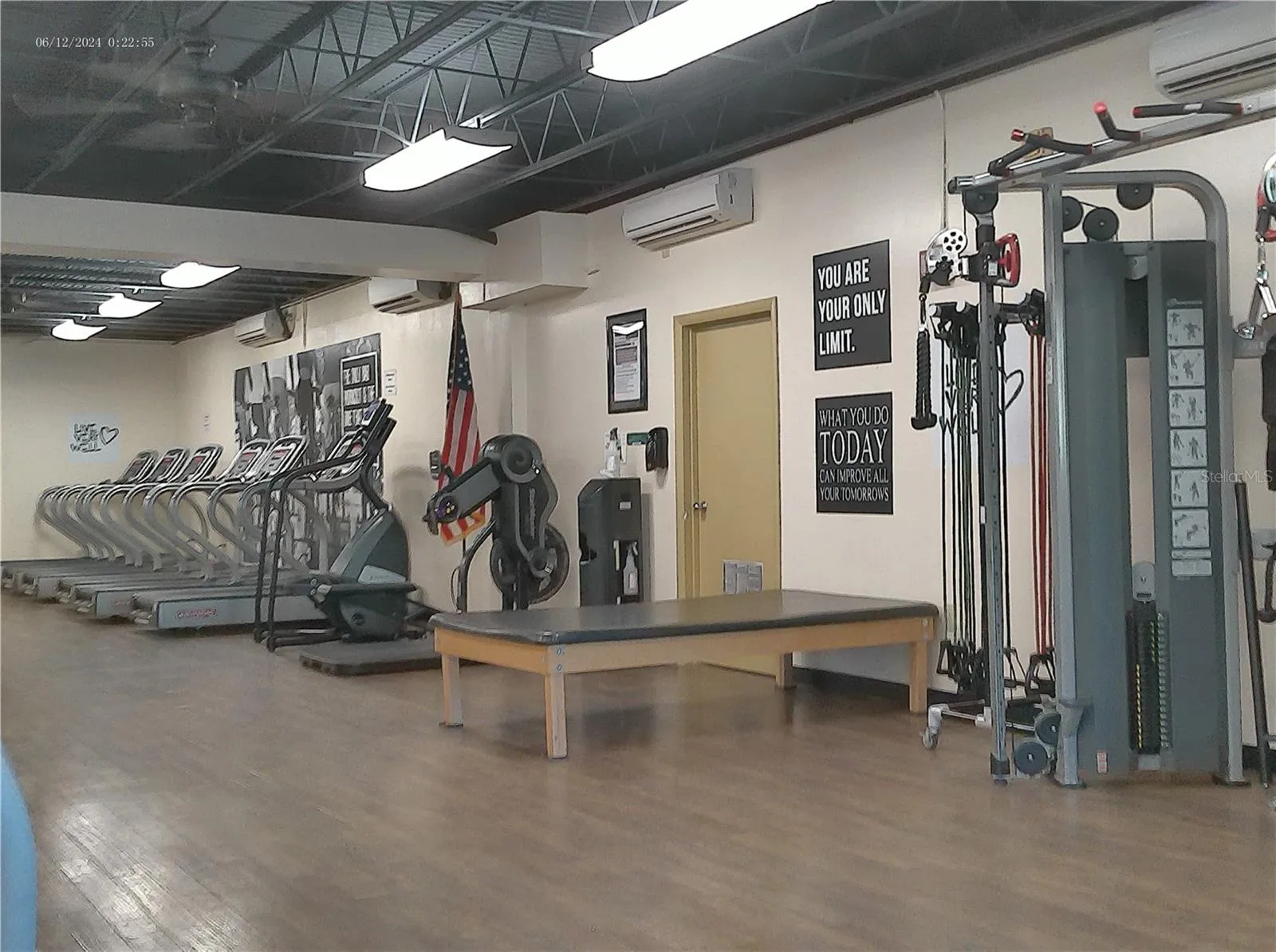 2011 AUSTRALIA WAY W #36, photo 32