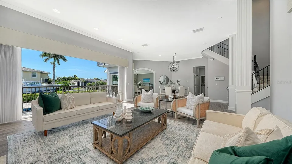 560 CHIPPING LN, photo 6