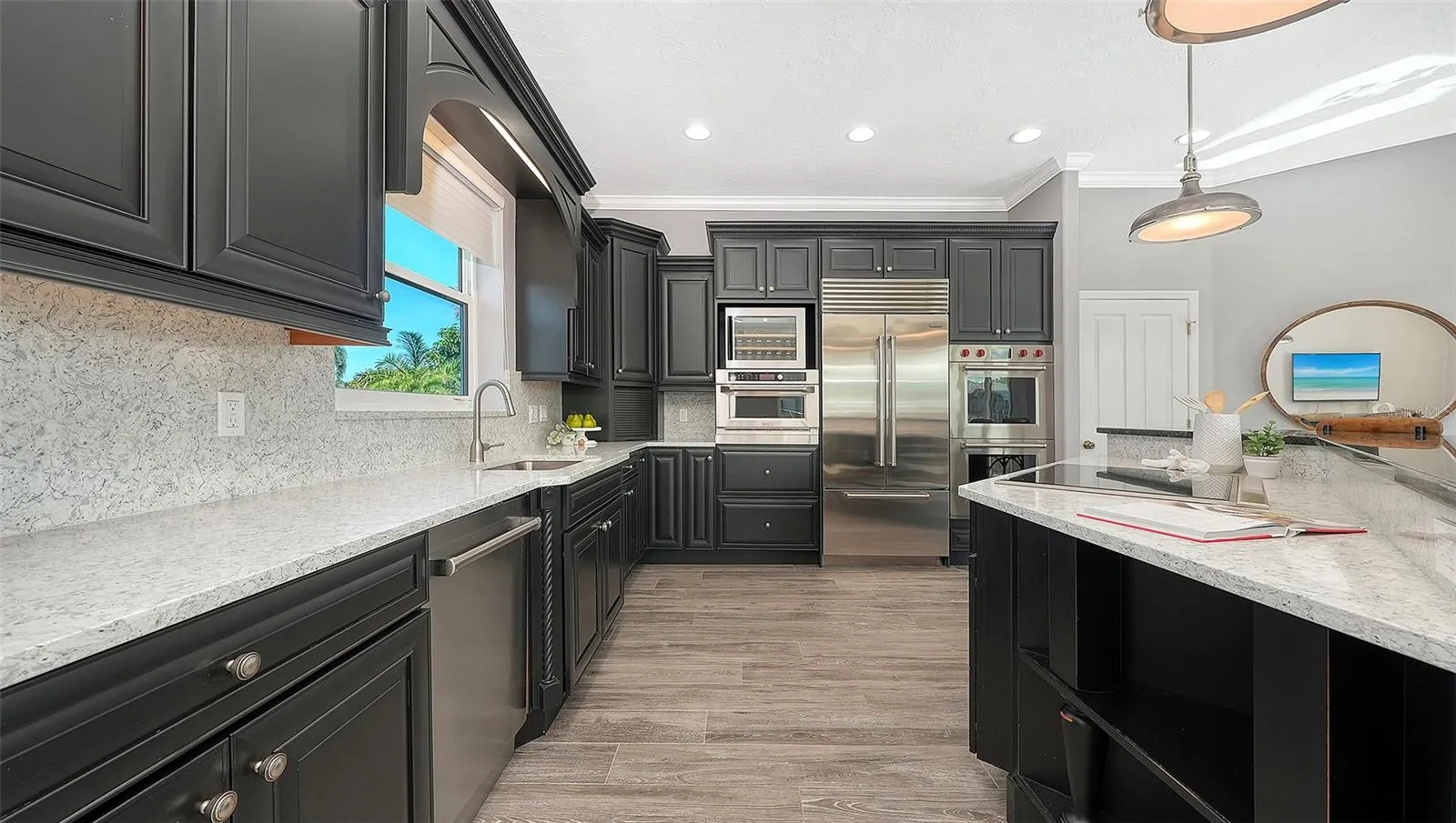 560 CHIPPING LN, photo 9