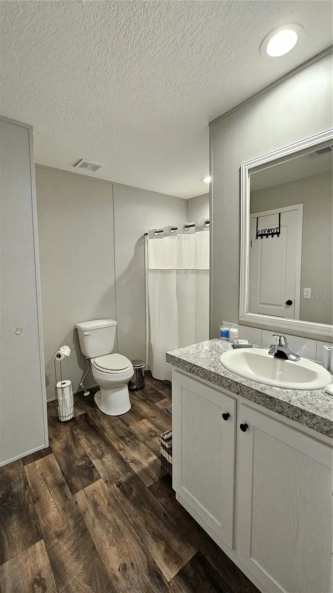 1831 RUBY ST, photo 10