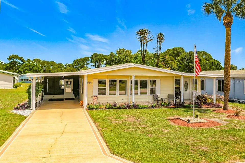 1561 APACHE CIR, photo 3